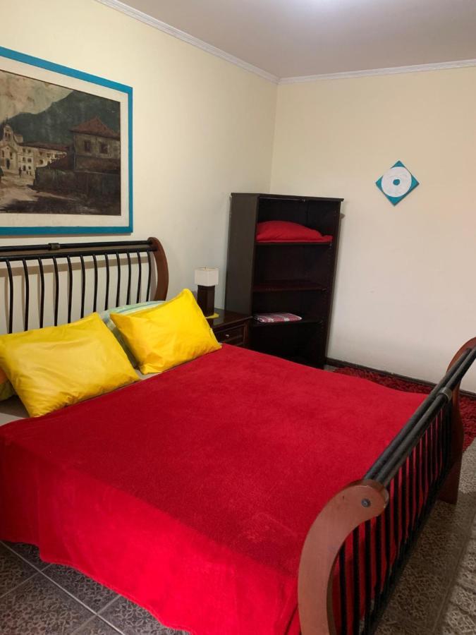 Mongaguá Lindo Sobrado Amarelo -Proximo A Praia מראה חיצוני תמונה