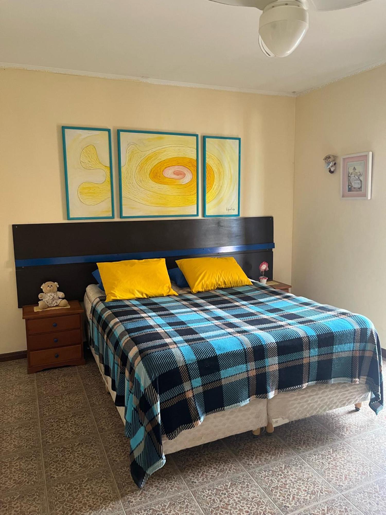 Mongaguá Lindo Sobrado Amarelo -Proximo A Praia מראה חיצוני תמונה